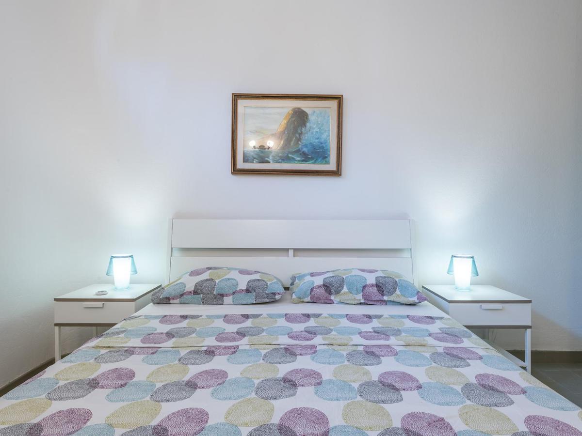 Sardinia Spa Apartment Geremèas Eksteriør billede