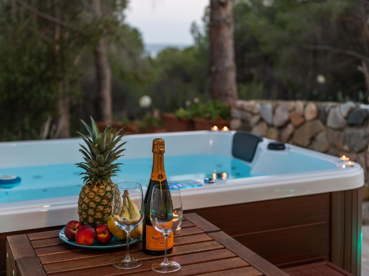 Sardinia Spa Apartment Geremèas Eksteriør billede