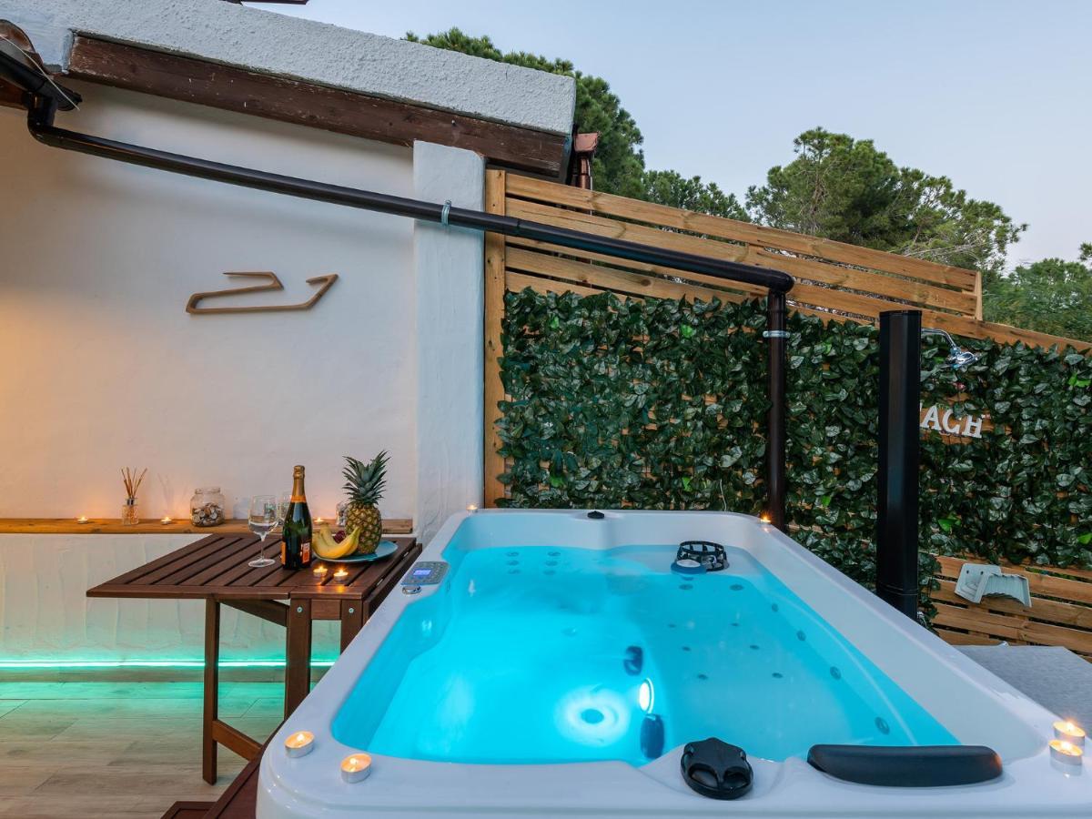 Sardinia Spa Apartment Geremèas Eksteriør billede
