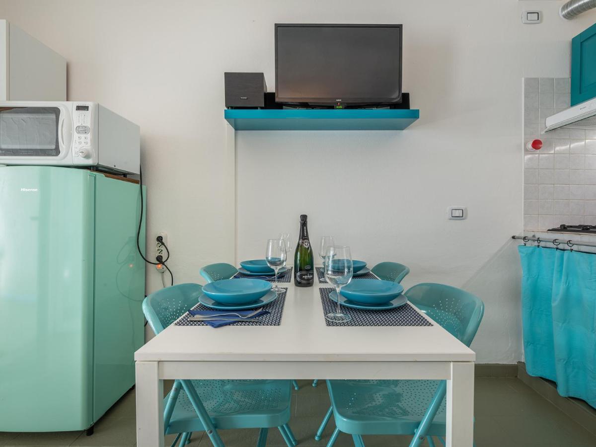 Sardinia Spa Apartment Geremèas Eksteriør billede